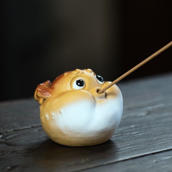Фігурка Чайний вихованець "Закохана риба Фугу" для чайної церемонії ісинська кераміка ручної роботи id_9189 фото